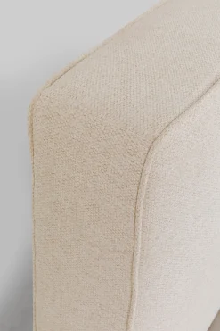 Bett East Side 180x200cm