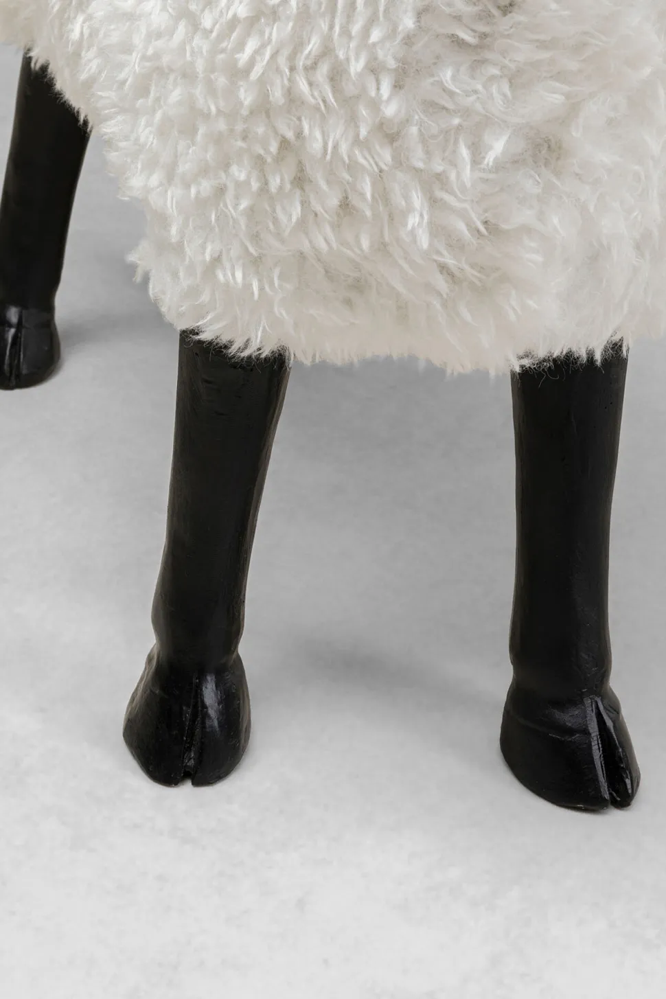 Deko Figur Bathilde Weiß 73cm