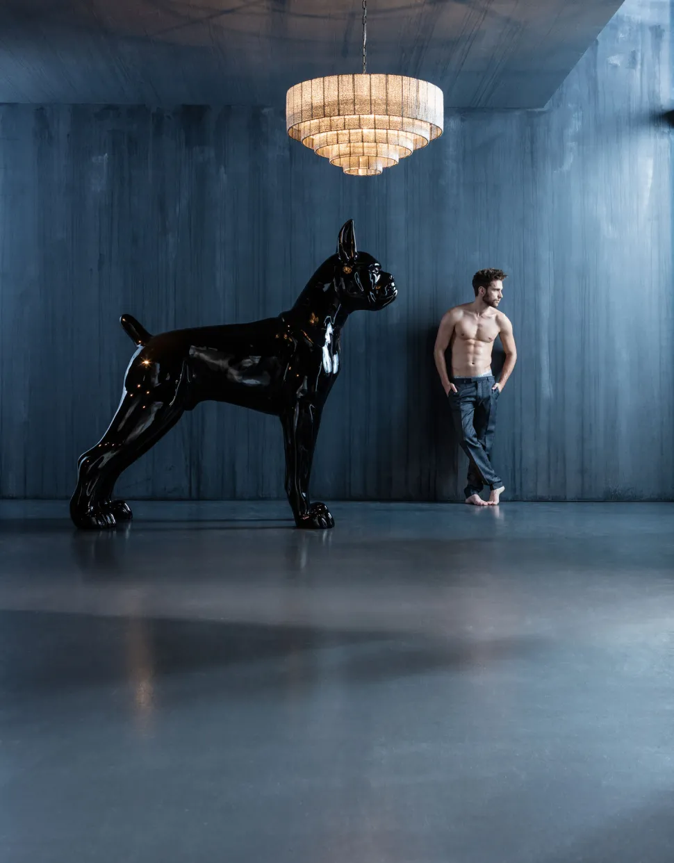 Deko Figur Toto XL Schwarz 180cm