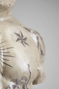 Deko Objekt Torso Tattoo