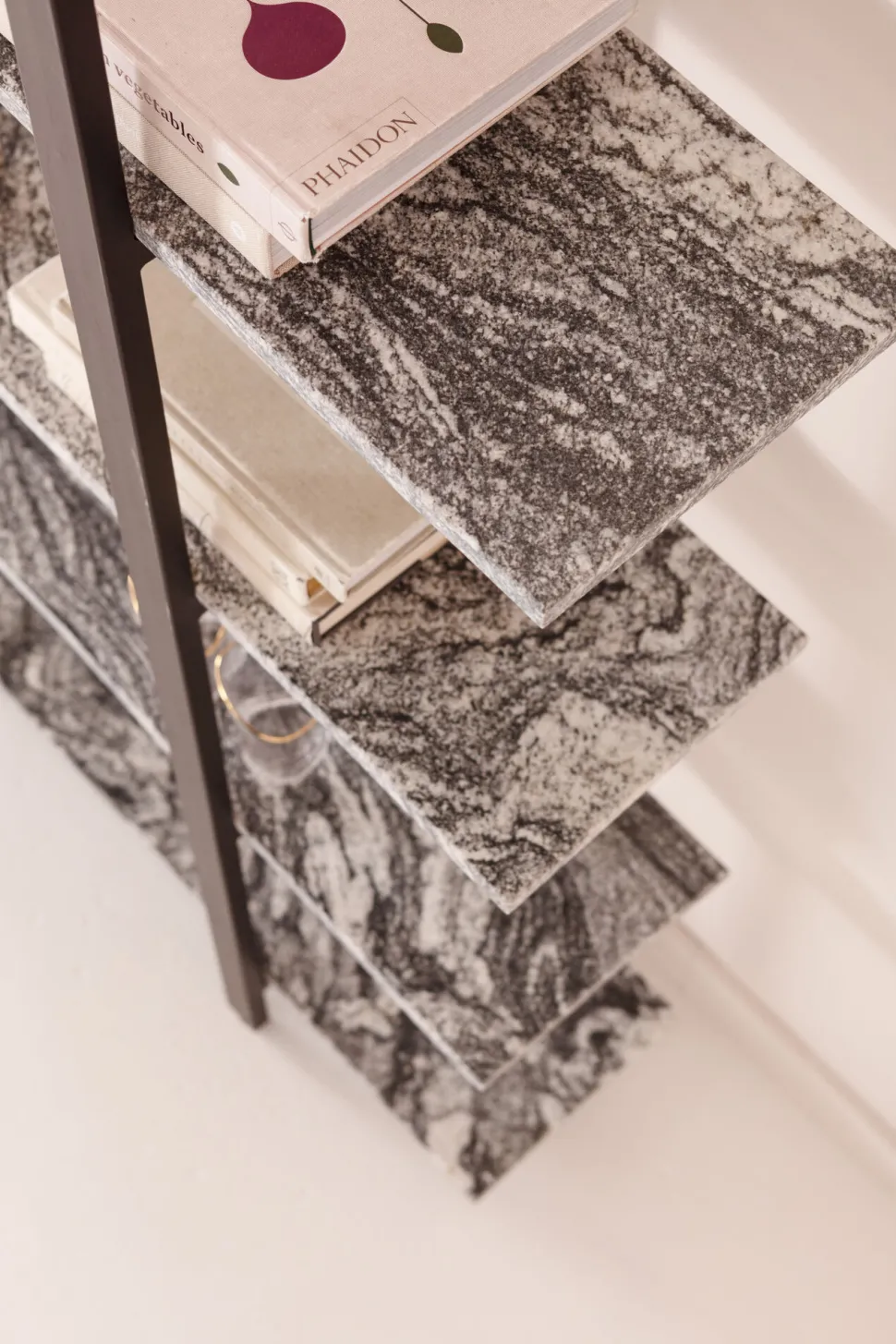 Regal Okinawa 120x180cm