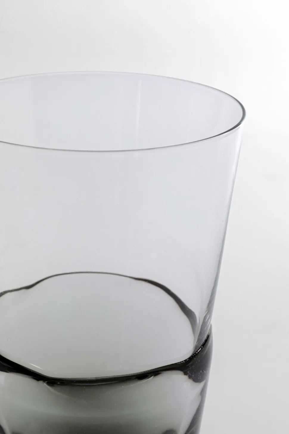 Wasserglas Mimi Grau 14cm