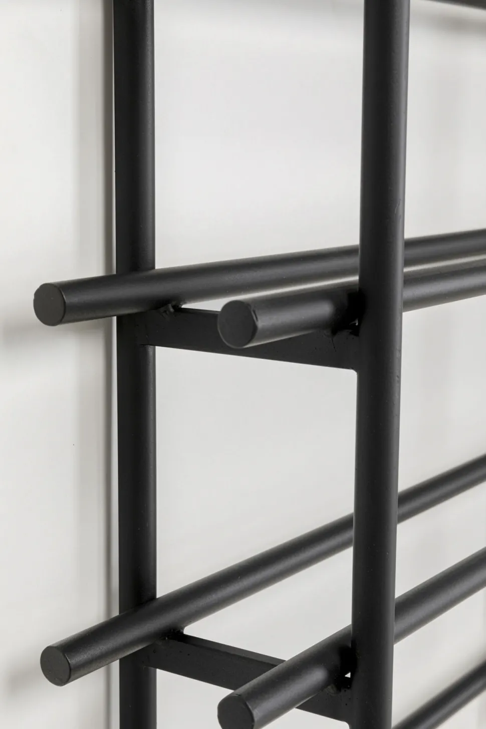 Weinregal Cape Town Schwarz 45x68cm